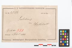 Etikett zu Bronzehalbmondgehängefibel (NHMW-PRAE-025386)
